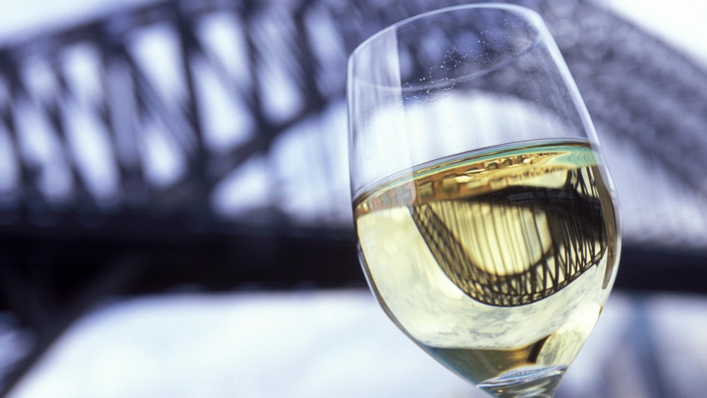How Long Does Open White Wine Last For?